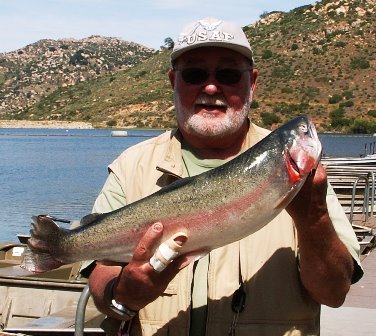 Les Crine Apr 21 30-50 feet deep 8lb sm.JPG